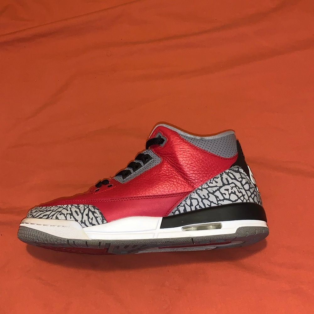 Jordan 3 - Picture 3 of 8